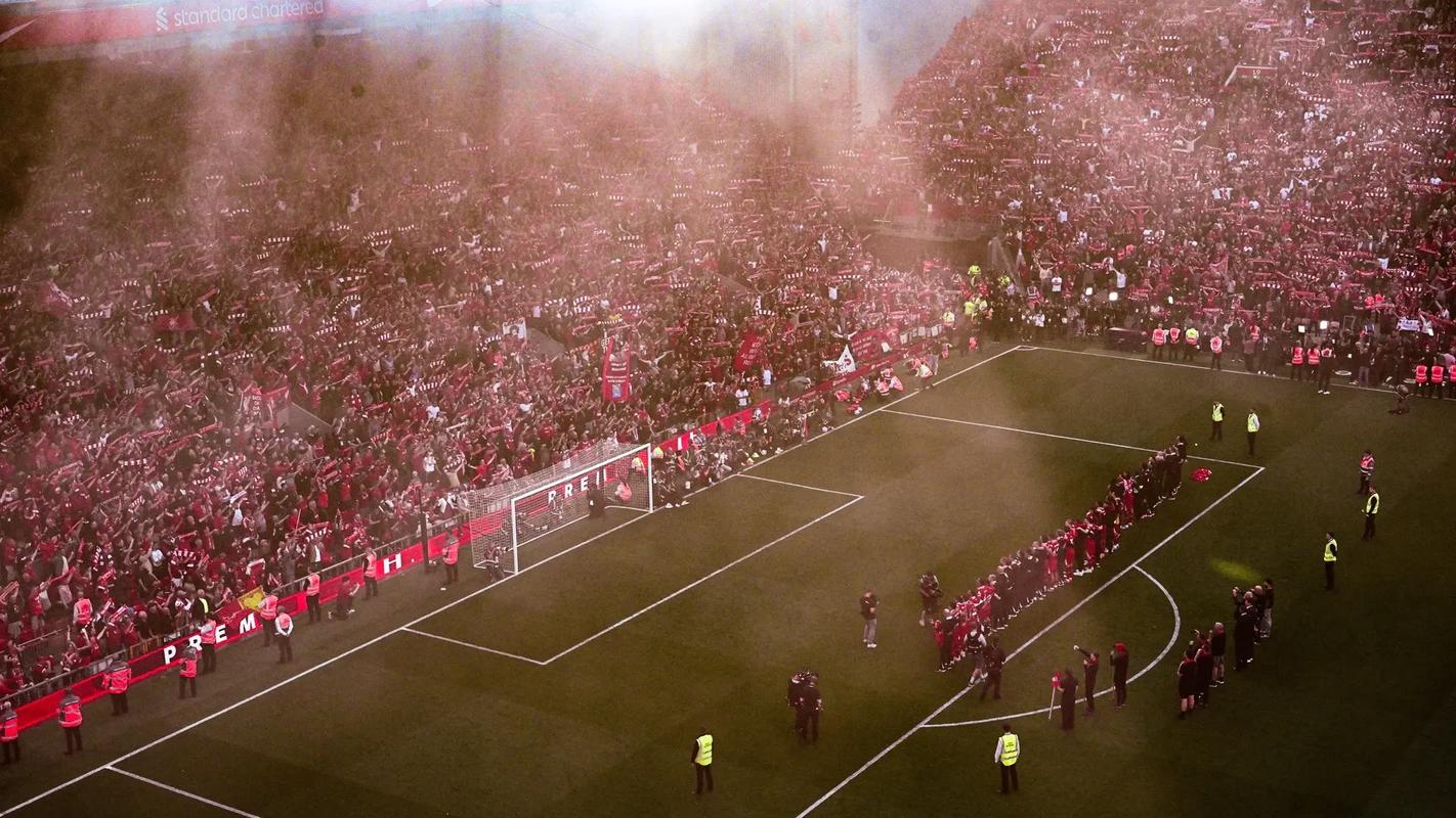 “童话小马一家”穿上彩色服饰 全面完工等你来打卡哈尔滨（童话小马一家换上彩色新装，现已全面竣工，哈尔滨等你来打卡）