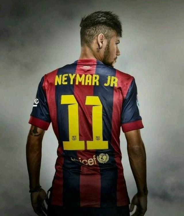 西媒：巴萨向欧足联提交报告，控诉法兰克福球迷破坏球场设施（西媒：巴萨已向欧足联递交申诉，指责法兰克福球迷损坏球场设施）