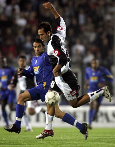 阿斯报：皇马后防仅2人保持全勤，累计因伤缺席场次已达59场（阿斯：皇马防线仅两人全勤，伤病致缺阵总计59场）