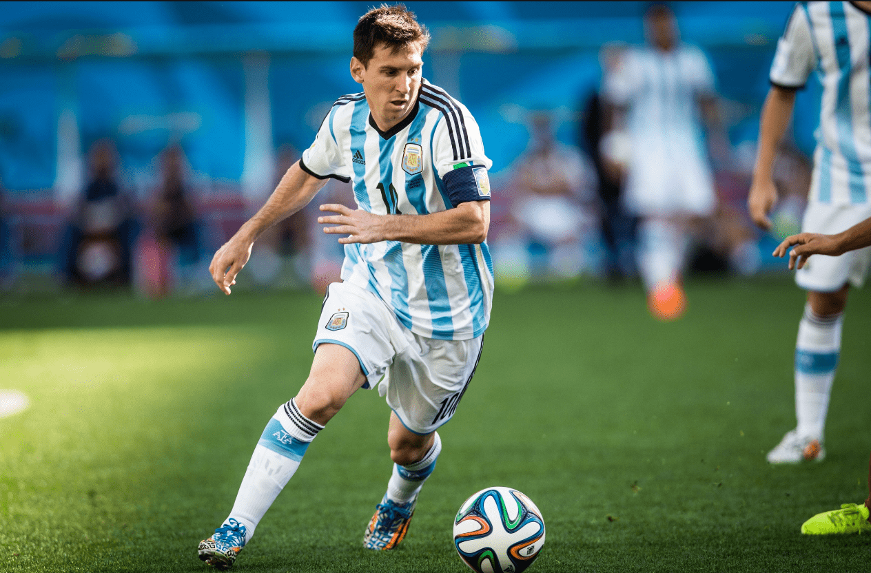 世体：罗克未能赢得解放者杯，巴萨错失协议中100万欧的奖金（世体：罗克无缘解放者杯冠军，巴萨无法拿到协议中的100万欧奖金）