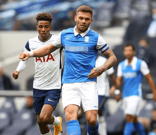 孔塞桑：对错失锁定胜局的进球不满意；弗拉霍维奇是球队领袖（孔塞桑：未能打进锁定胜局一球让我不满，弗拉霍维奇是球队领袖）