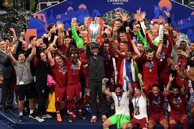 最想和哪个现役球员踢球？马克莱莱：姆巴佩和维尼修斯（马克莱莱点名最想合作的现役球员：姆巴佩与维尼修斯）